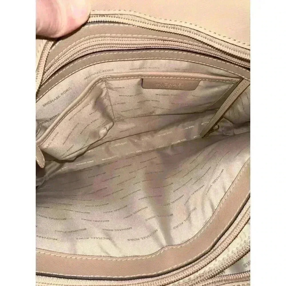 Michael Michael Kors Frame Out Large North South Tote in Oyster, Pre-Owned - Picture 7 of 14